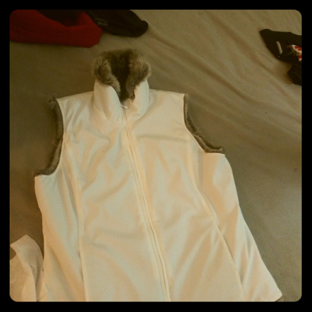 Kristen Blake Vest Large